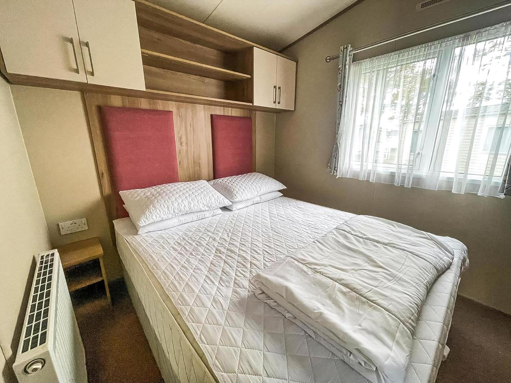 Lovely 6 Berth Caravan With Decking At Carlton Meres In Suffolk Ref 60058M Saxmundham Esterno foto